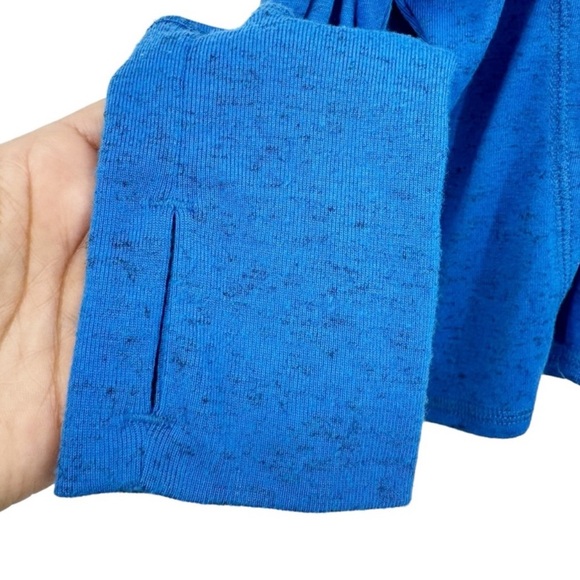 Athleta Twilly Boxy Crop Long Sleeve Lightweight Top Blue Size Large - Picture 4 of 6